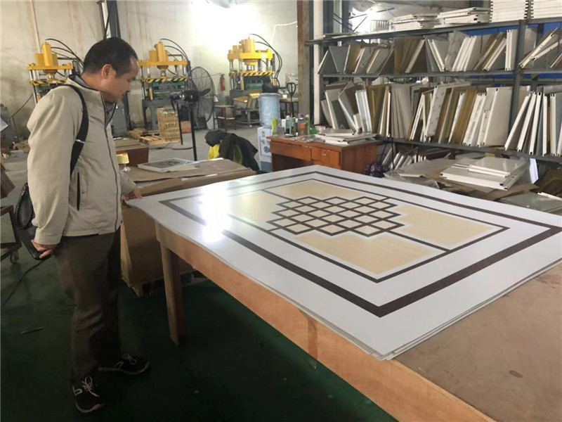 微信图片_2019010910453312.jpg