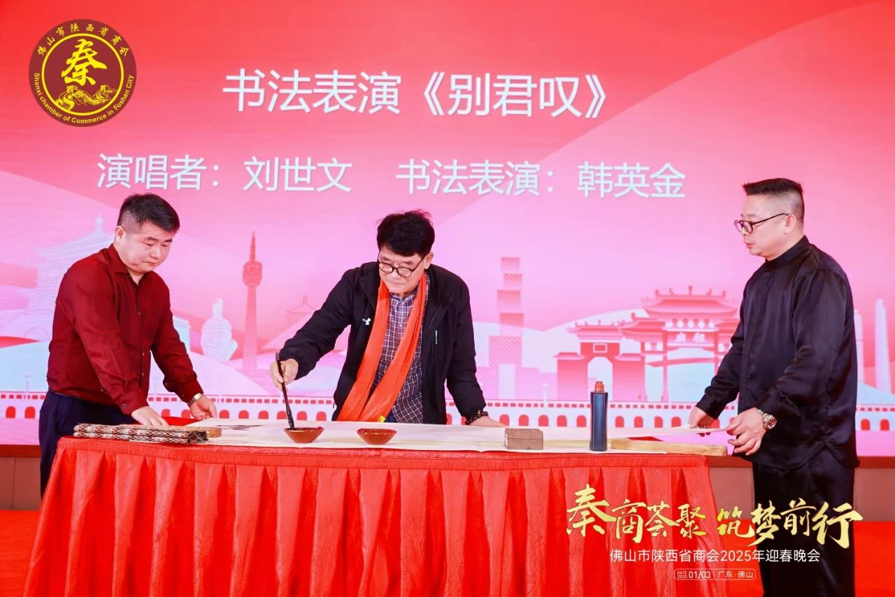 d8e2b407ba044842a50fc4d084b11f79.jpg
