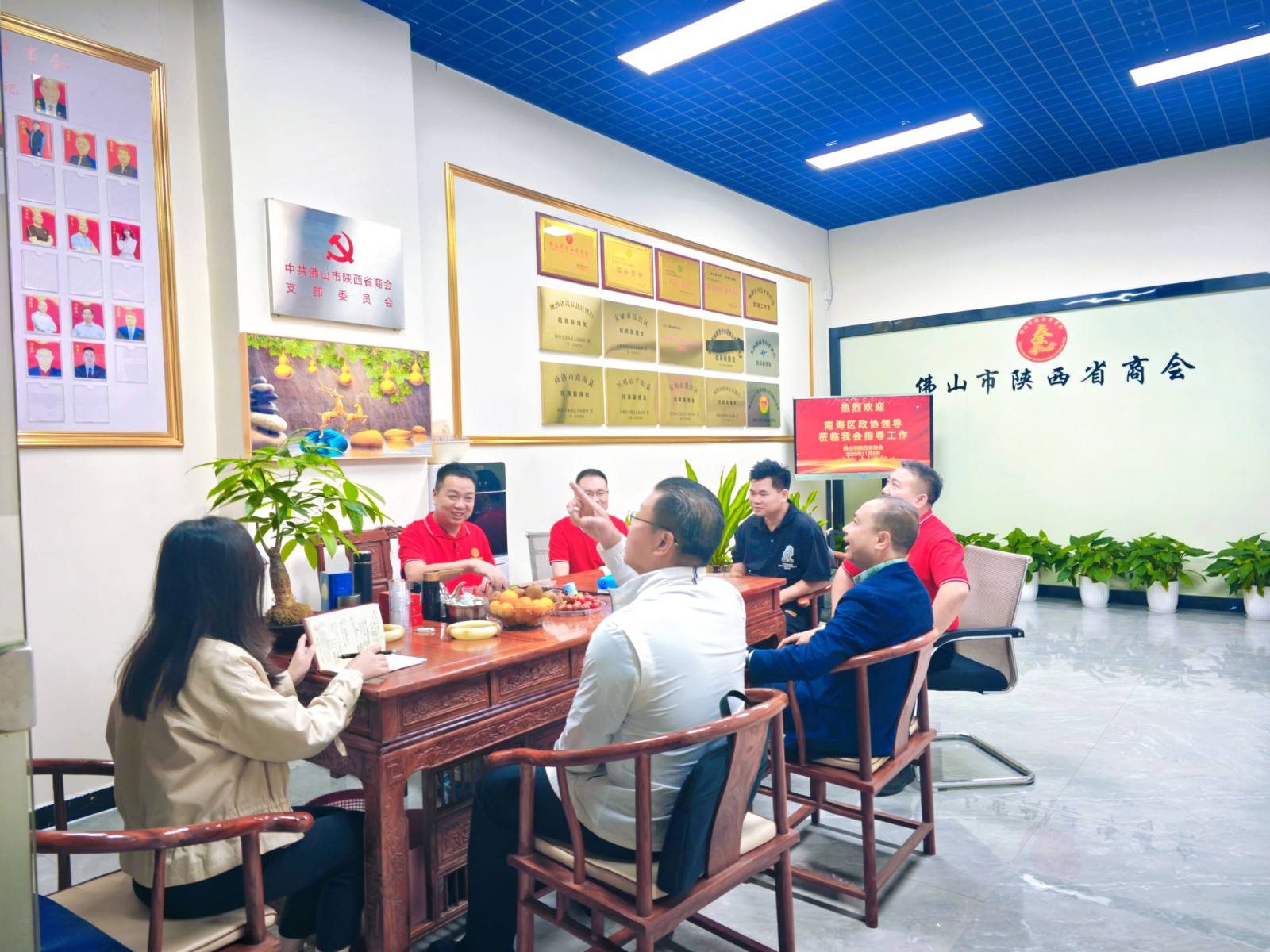 b0ee2477d985a29b27eb4b698da41c80.jpg b0ee2477d985a29b27eb4b698da41c80.jpg